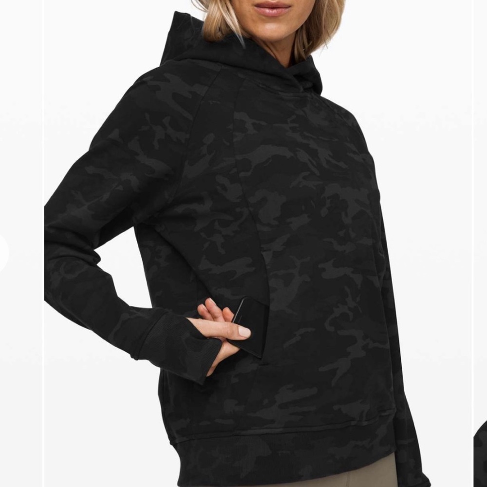 Lululemon Scuba Pullover Incognito Camo Grey 8